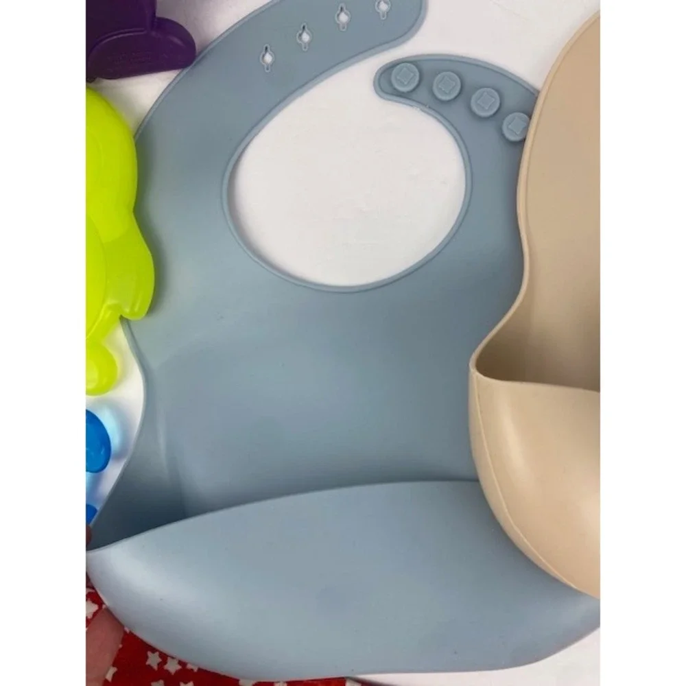 Baby Silicone Feeding Set Bibs Suction Divided Plates Teether Ice Packs Bundle